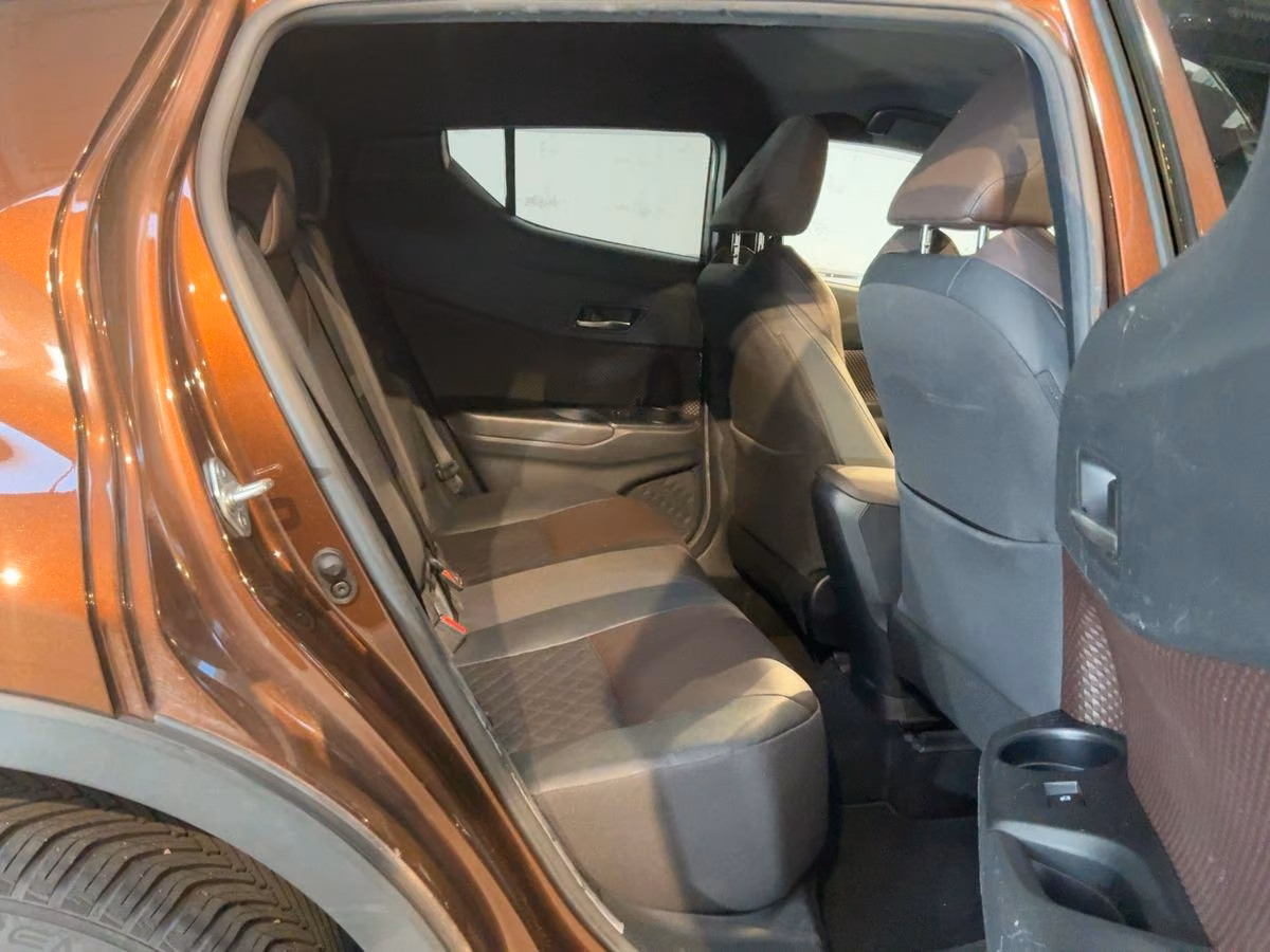 Toyota C-HR Lounge