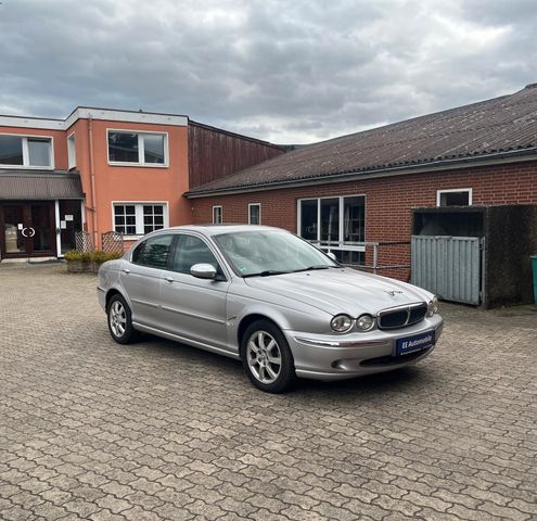 Jaguar X-Type 2.0 V6 Executive*TÜV 11/2027* Bild 2