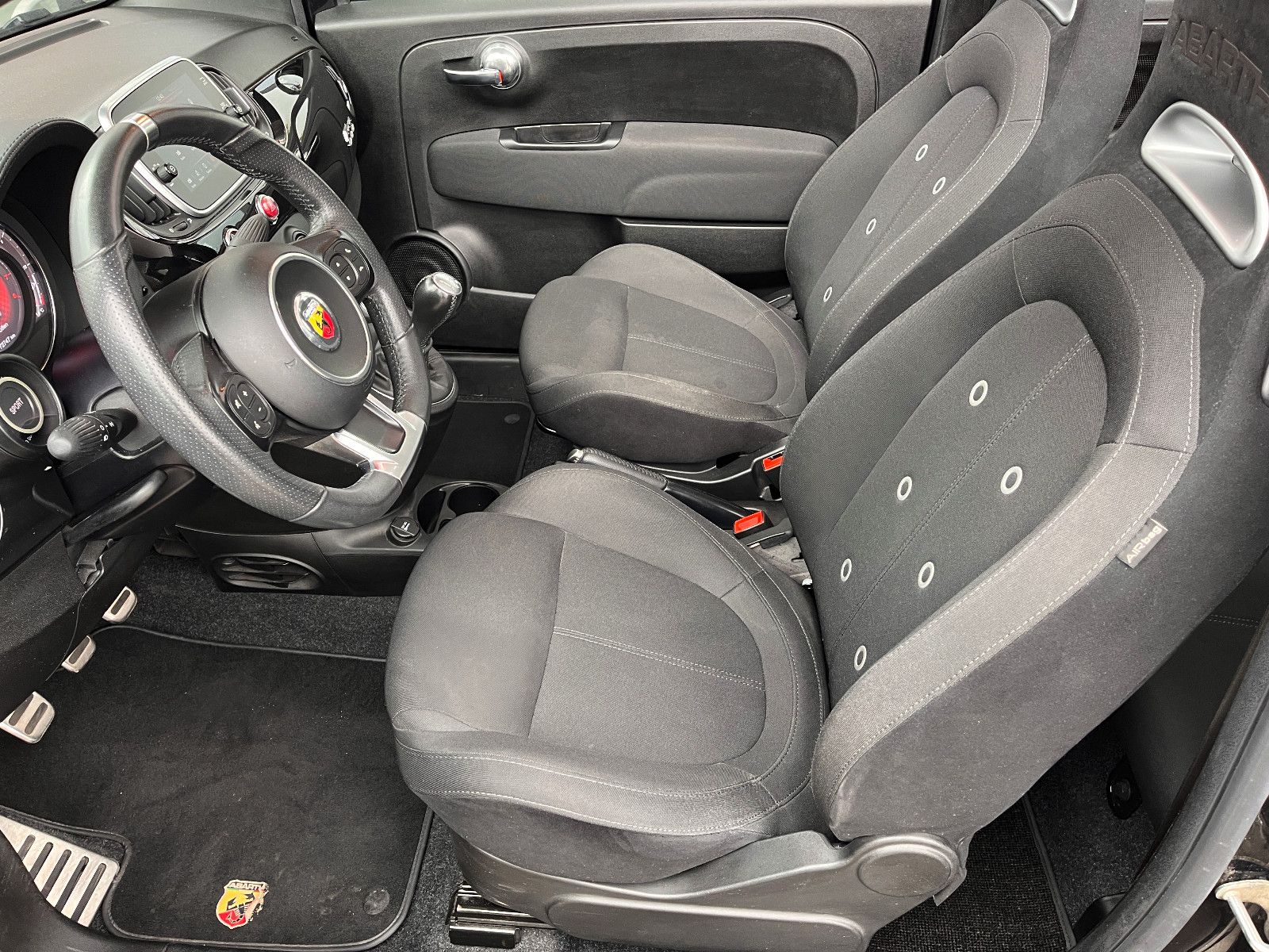 Fahrzeugabbildung Abarth 500 Cabrio 595