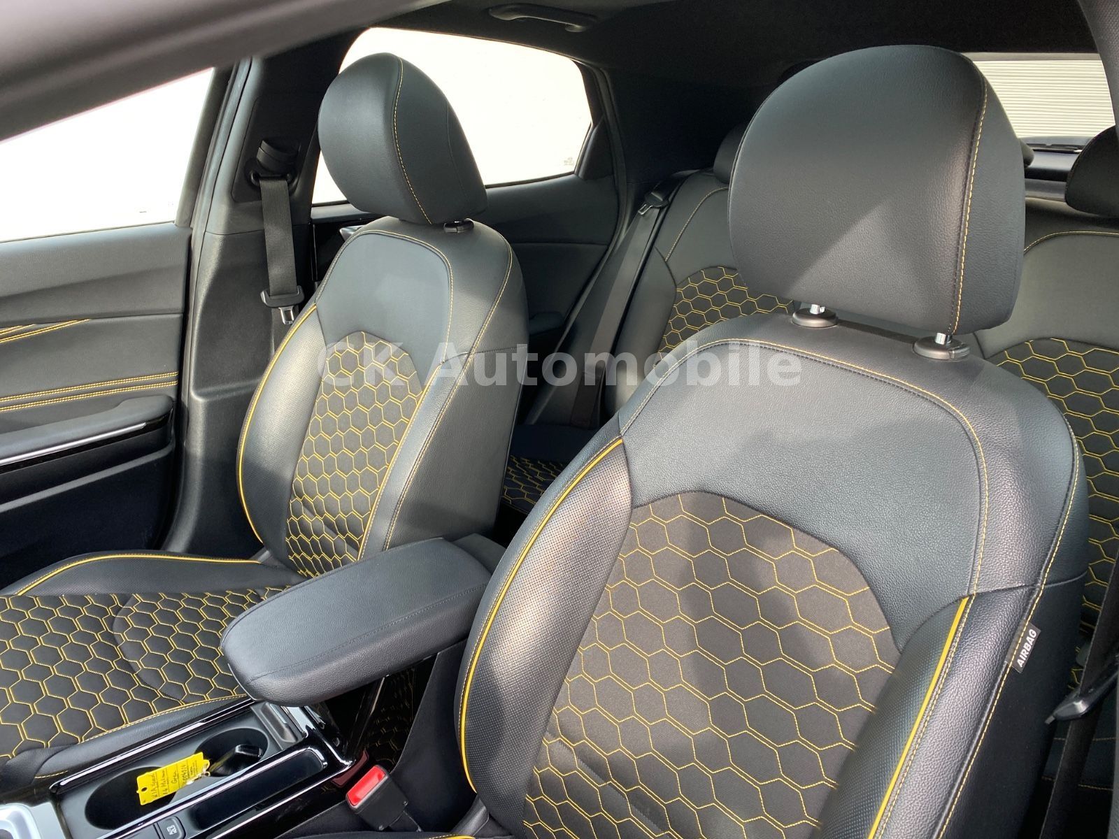 Fahrzeugabbildung Kia XCeed 1.6 Launch Edition/Navi/Pano/LED/ACC/AHK