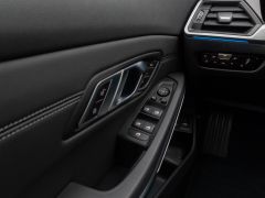 Foto Nummer 36: BMW 330e