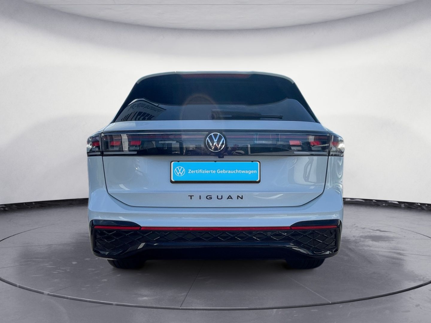 Volkswagen Tiguan R-Line 2.0 TDI DSG MATRIX NAVI KAMERA APP foto 5
