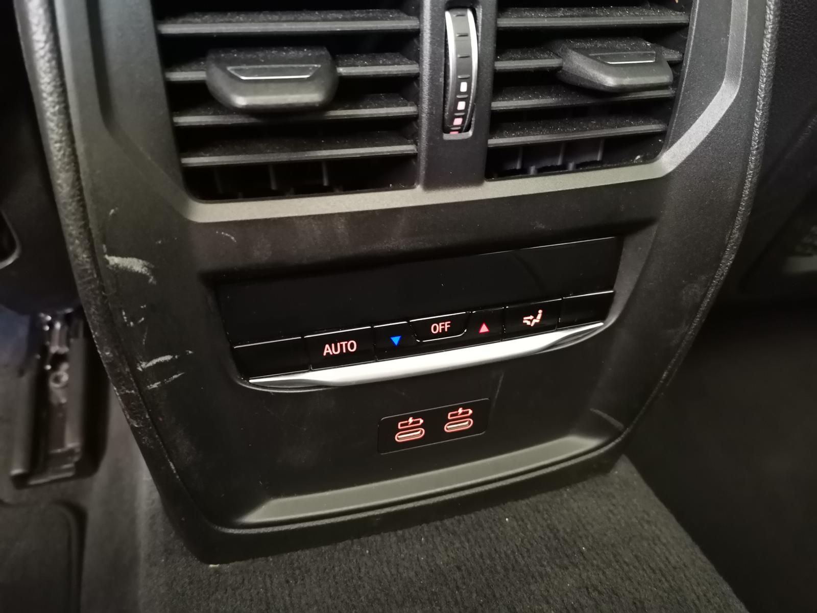 BMW 330 e Touring M Sport Pano|HuD|Laser|ACC|Navi foto 11