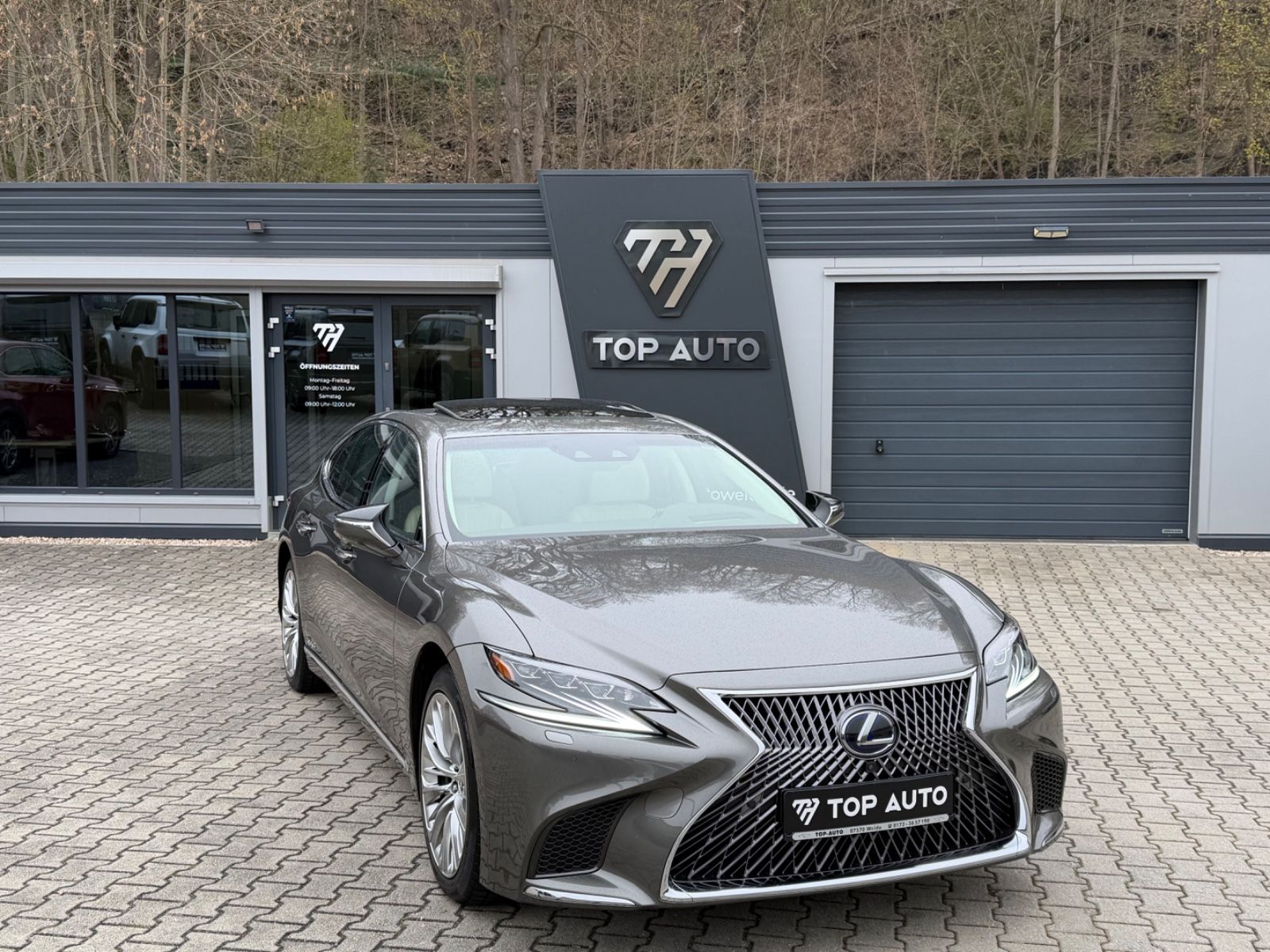 LEXUS LS 500