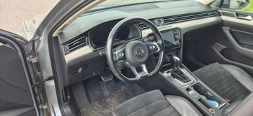 Volkswagen Passat Variant - 9