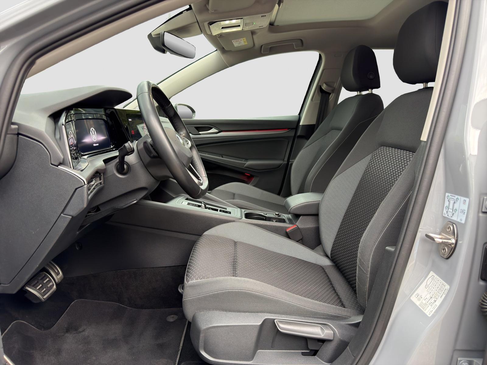 Volkswagen Golf VIII 2.0 TDI IQ-Light HUD Kam Keyl Navi AHK, миниатюра 9