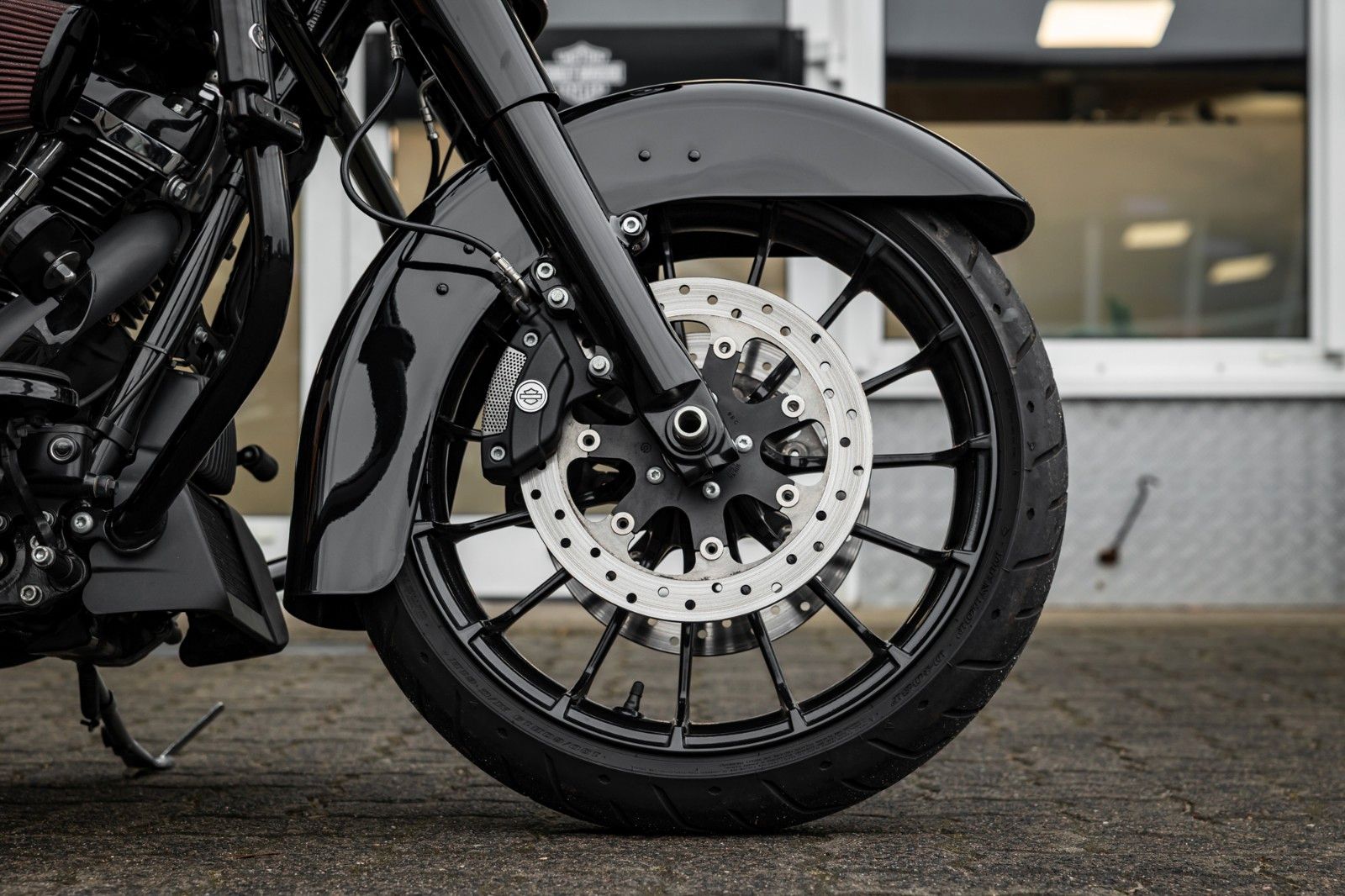 Fahrzeugabbildung Harley-Davidson FLHXS Street Glide 114 cui - Jekill & Hyde -