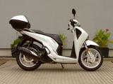 Honda SH150 i - ROLLER VON 126 BIS 250 CCM