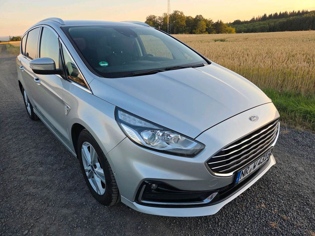 Image of Ford S-Max