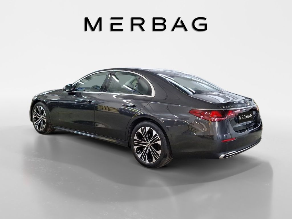Mercedes-Benz E 220 d Avantgarde Advanced Keyless 19'' foto 3