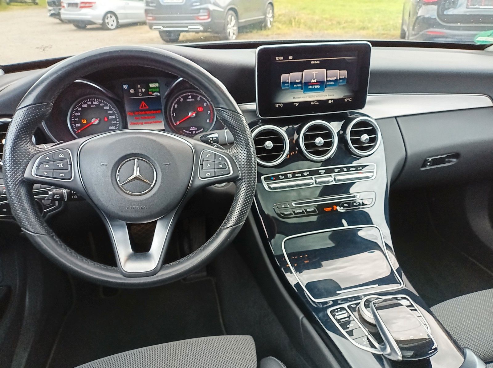 Fahrzeugabbildung Mercedes-Benz C 350 T e+DISTRONIC PLUS+PANO+PARK+360*+SH+BURME