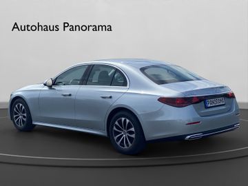 Mercedes E 200 - 7