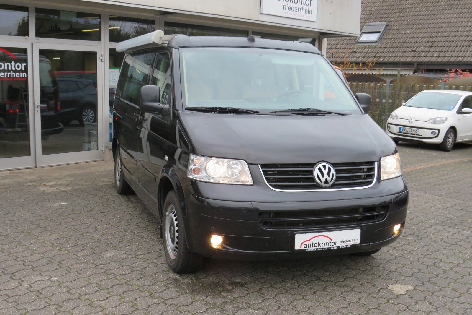Fahrzeugabbildung Volkswagen T5 California 1.H SCHECKHEFT MOTOR TEILÜBERHOHLT