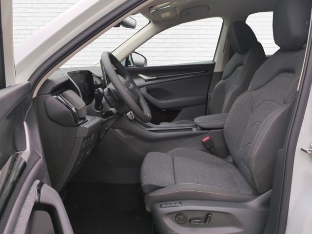 Fahrzeugabbildung SKODA Kodiaq 1.5 TSI Selection DSG 7-SITZE MATRIX NAVI