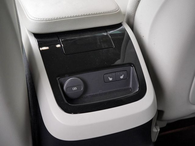 Volvo V90 Kombi 2.0 Plus Dark Recharge Plug-In Hybrid  foto 8