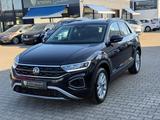 Volkswagen T-Roc Life 1.5 / Automatik / Kamera / Klima - Volkswagen Gebrauchtwagen in Karlsruhe