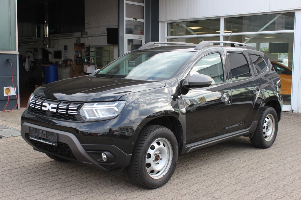 Dacia Duster - 1
