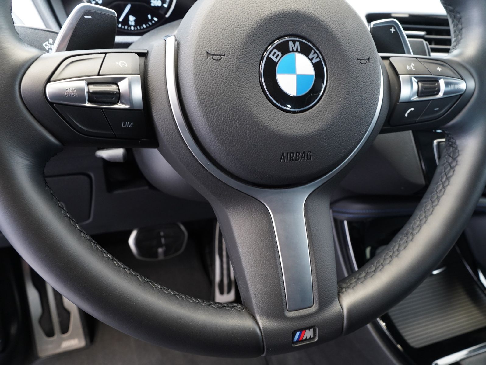 Fahrzeugabbildung BMW X2 sDrive 20 i M Sport LED/HEADUP/KEYLESS/KAMERA
