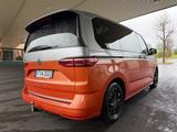 Volkswagen T7 Multivan 2.0 TDI DSG Top gepflegt Panoramadac - VW T7 Multivan von privat