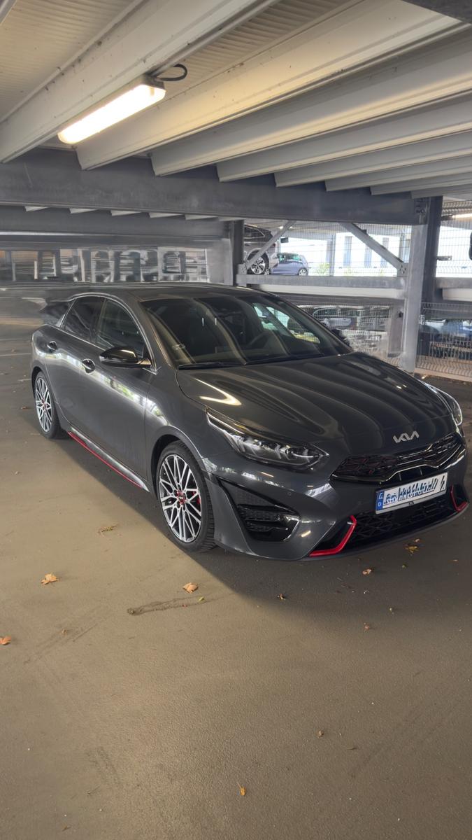 Kia  ProCeed 1.6 T-GDI DCT GT GT 1. Hand 34000Km