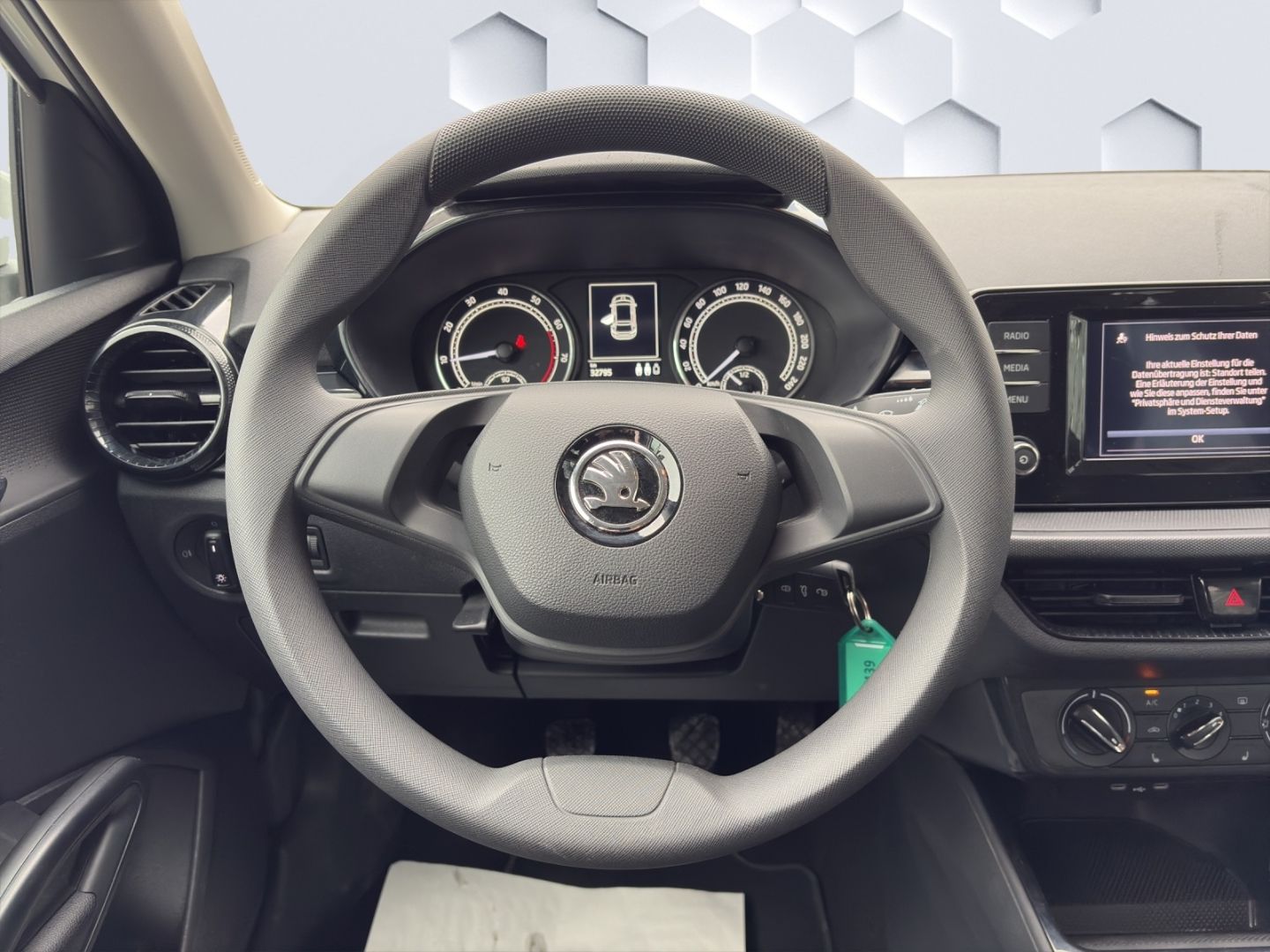 Fabia Active 1.0 70kW LED PDC hinten Sitzheizung