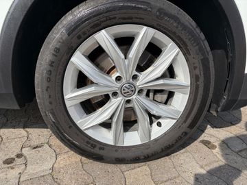Fahrzeugabbildung Volkswagen Tiguan Allspace Highline 4Motion DSG 7 Sitze uvm