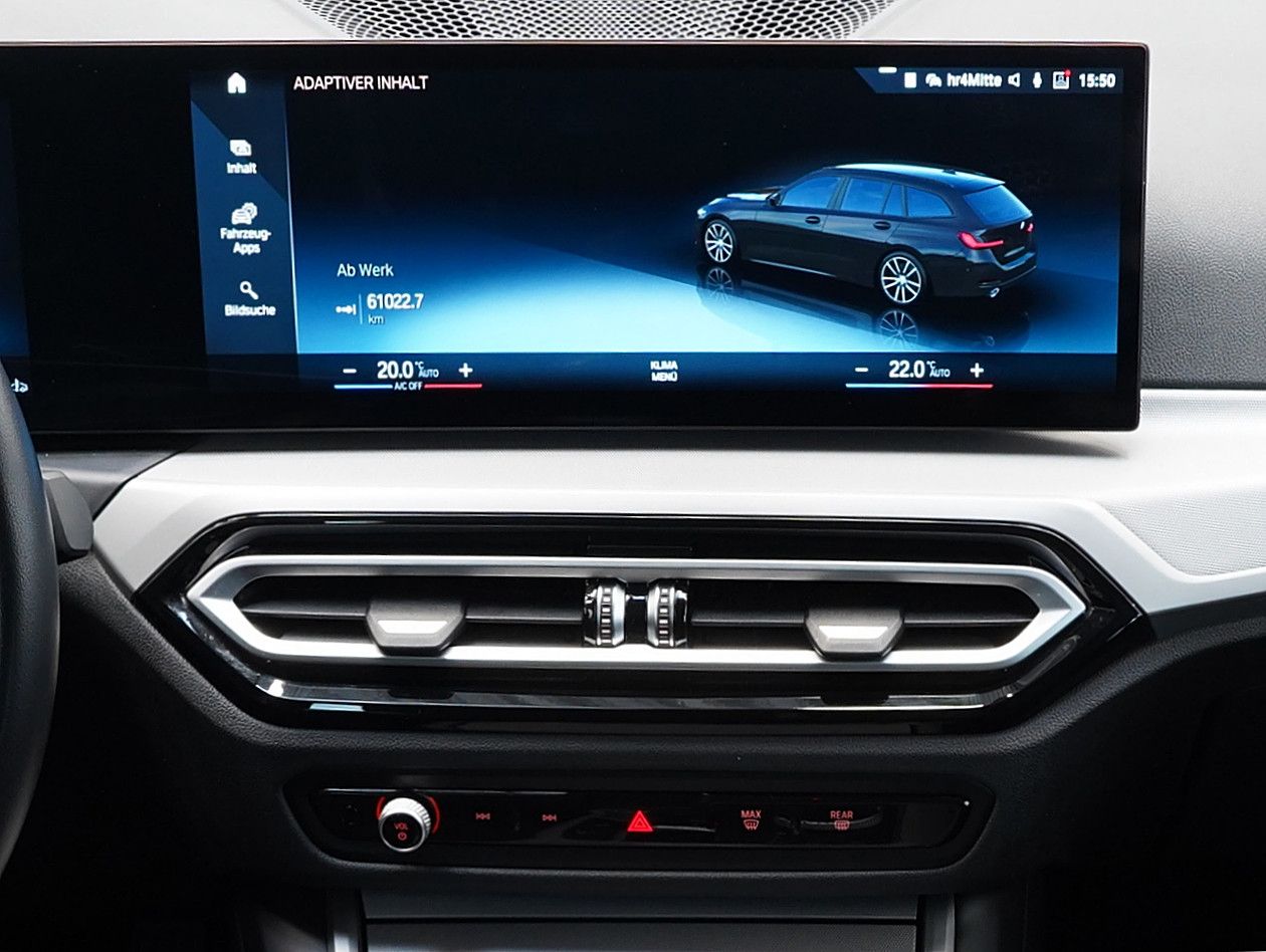 Fahrzeugabbildung BMW 320 d xDrive Touring LCI/CURVED/AHK
