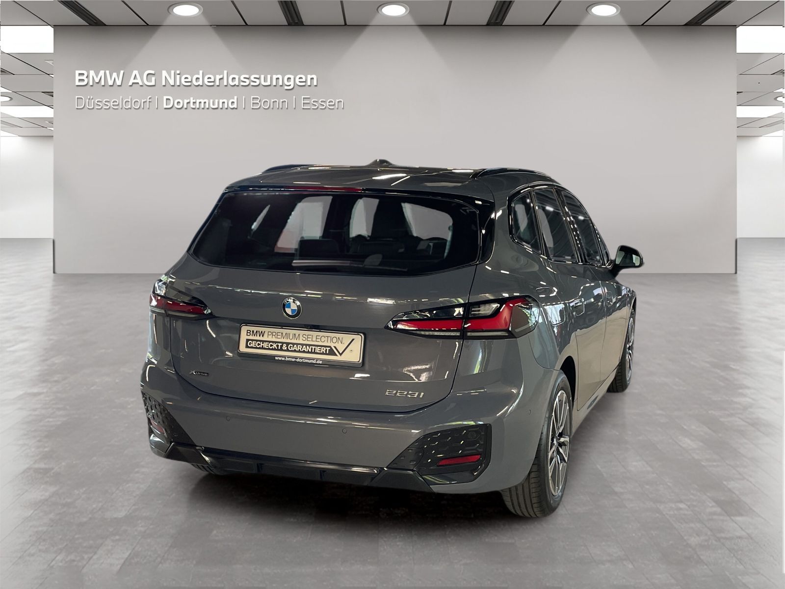 BMW 223 Active Tourer - Bild 3
