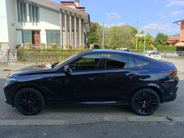 BMW X6 - 12
