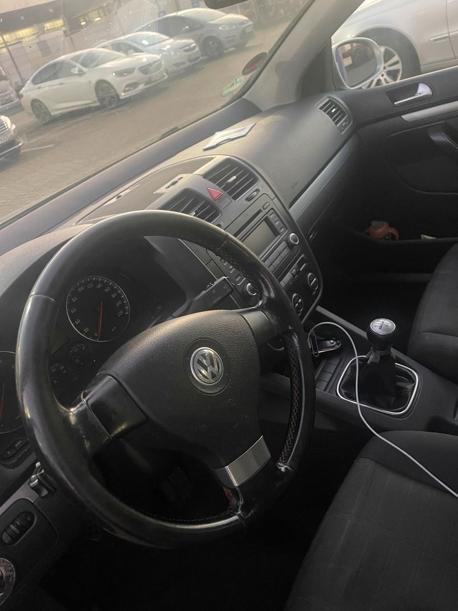 Volkswagen Golf 2008 — двигун 75 HP (55kW)
