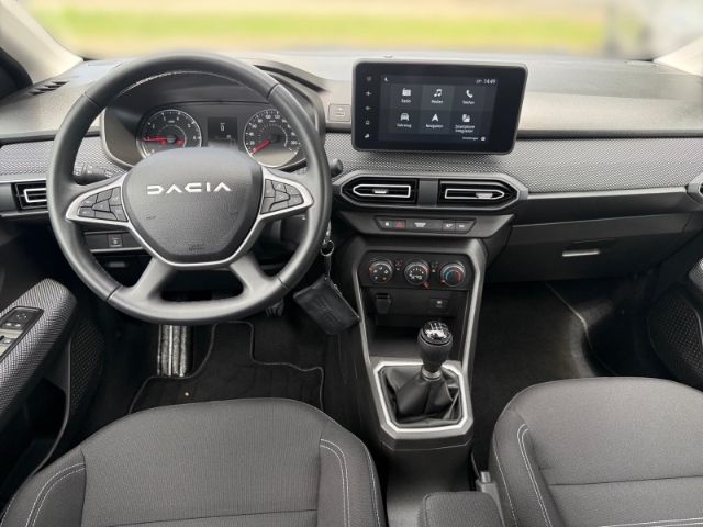 Fahrzeugabbildung Dacia Sandero III Expression +KLIMA+DAB+CARPLAY+PDC+UV