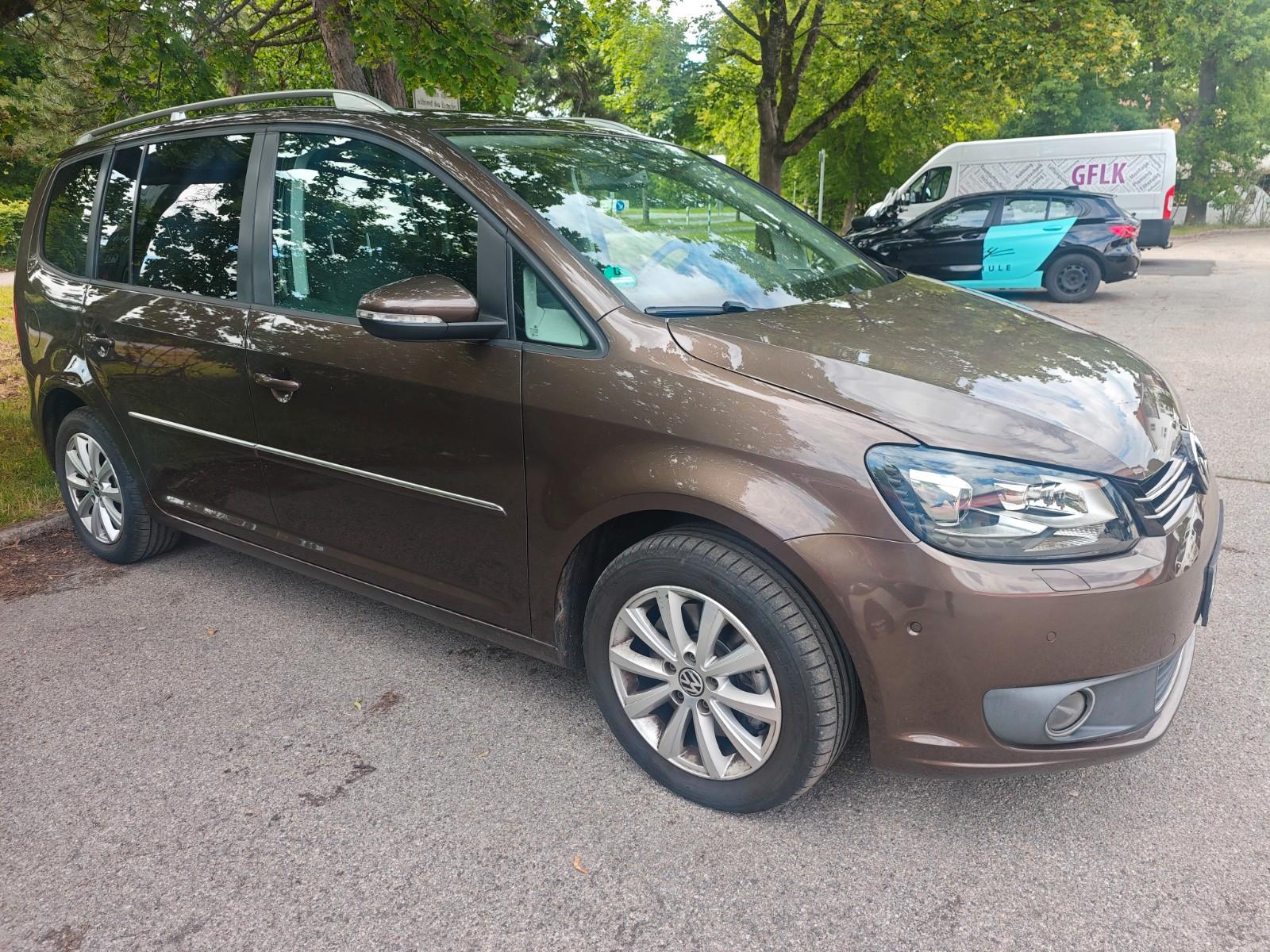 Volkswagen Touran Highline*Pano*Xenon*Navi