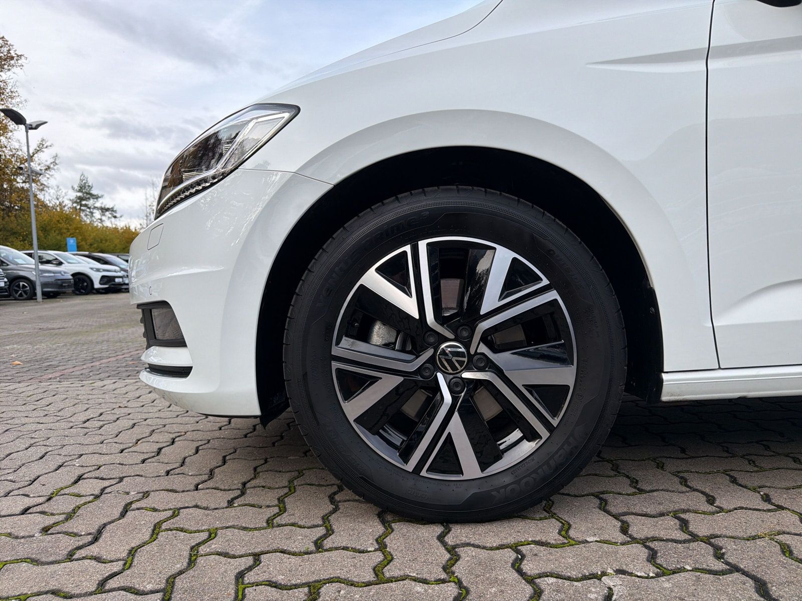 Touran Highline TSi DSG Navi Kamera beh Frontsch