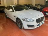 Jaguar XF 3.0 D V6 300 CV aut. Prestige Business - Jaguar XF: 30d
