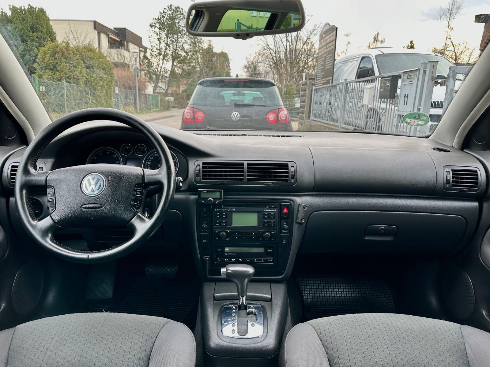 Volkswagen Passat 2004 — photo 6