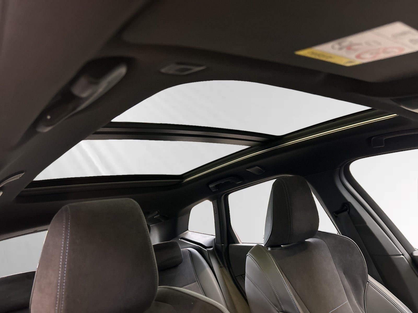 BMW 225 Active Tourer - Bild 20