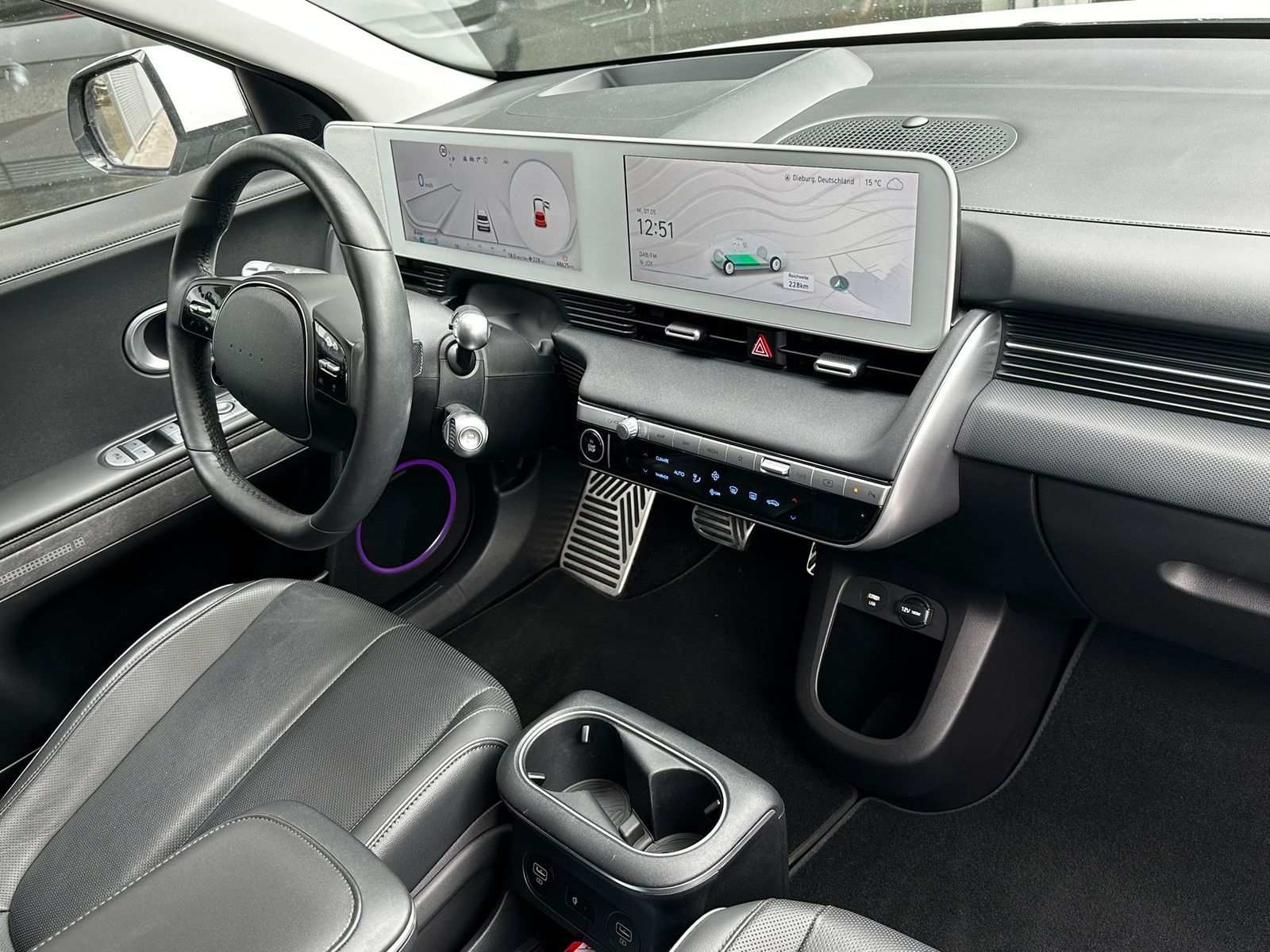 Fahrzeugabbildung Hyundai Ioniq 5 Uniq 4WD WERKSGA+NAVI+HEAD+BOSE+ACC+360°