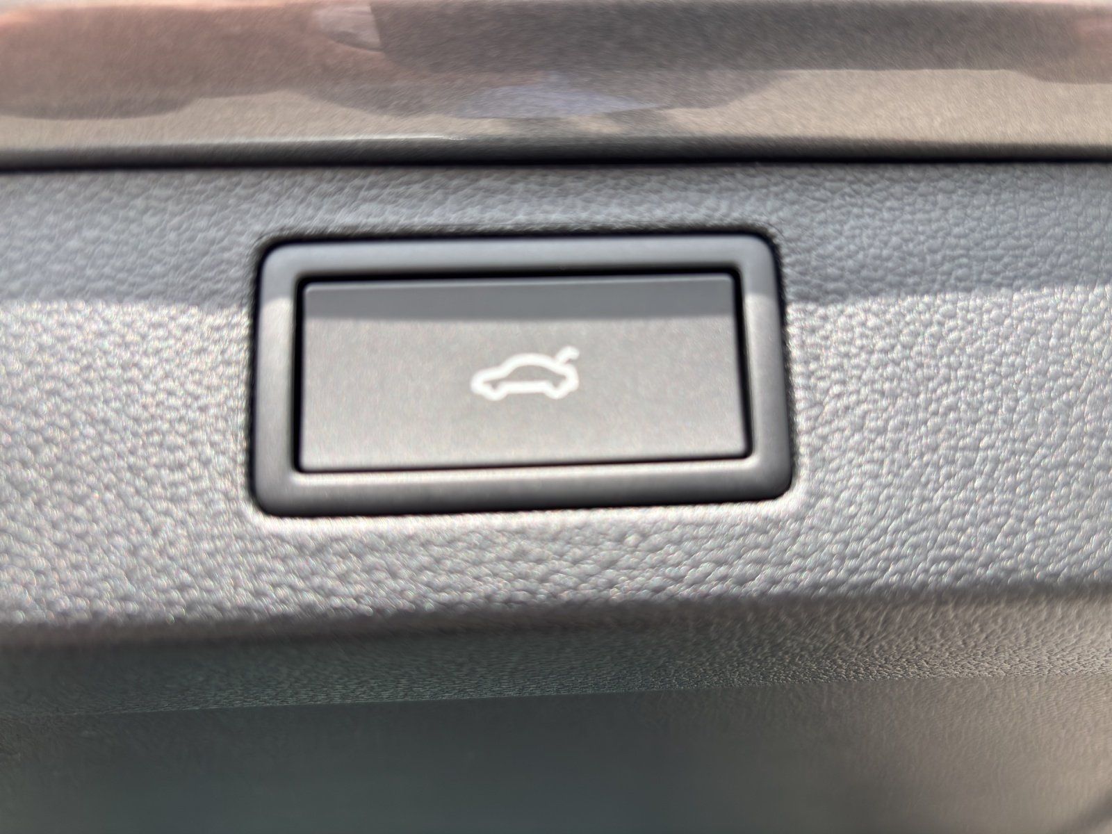 Fahrzeugabbildung SKODA Kamiq Drive 1,0 TSI 85 kW DSG