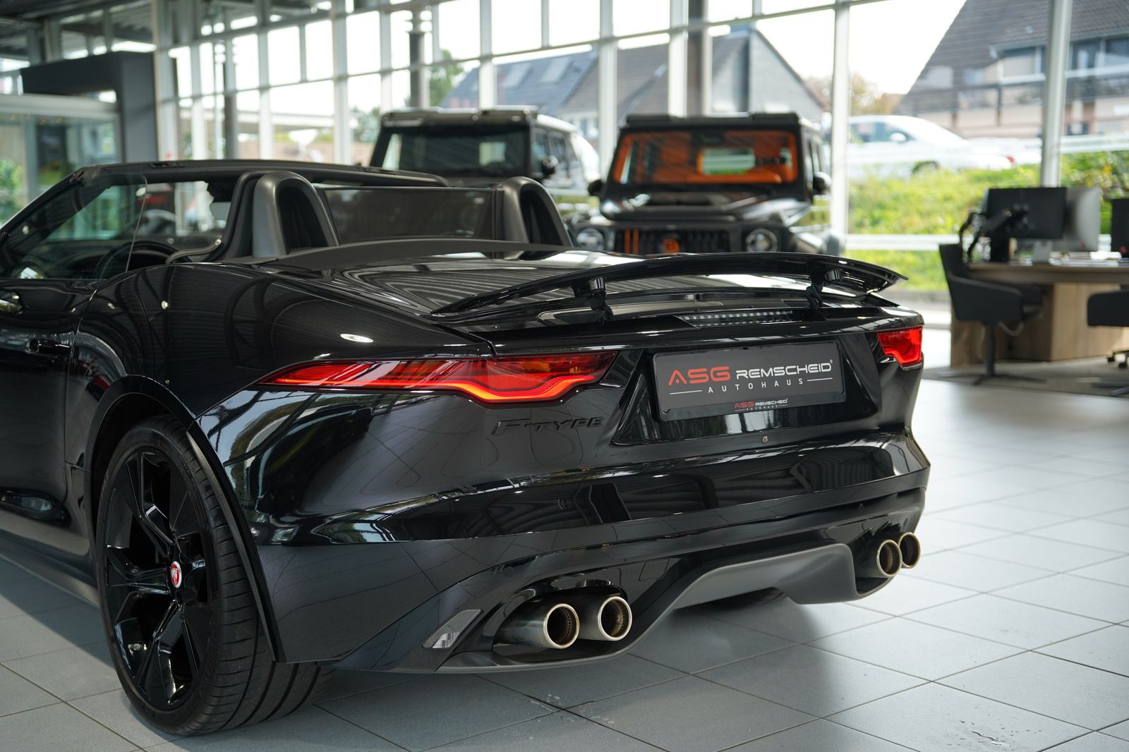 Jaguar F Type