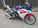 Honda CBR250RA aus 2012 - HONDA CBR 250
