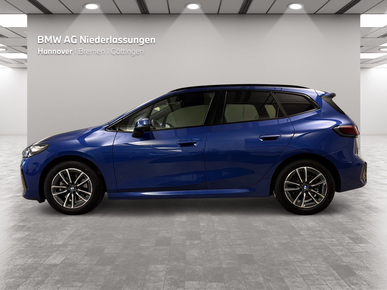 BMW 220 Active Tourer - Bild 3