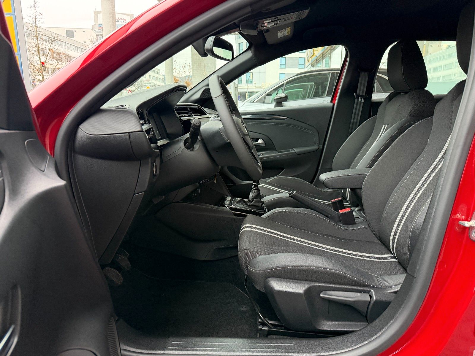 Fahrzeugabbildung Opel Corsa F GS 100 PS SHZ/Kamera/Allwetter!