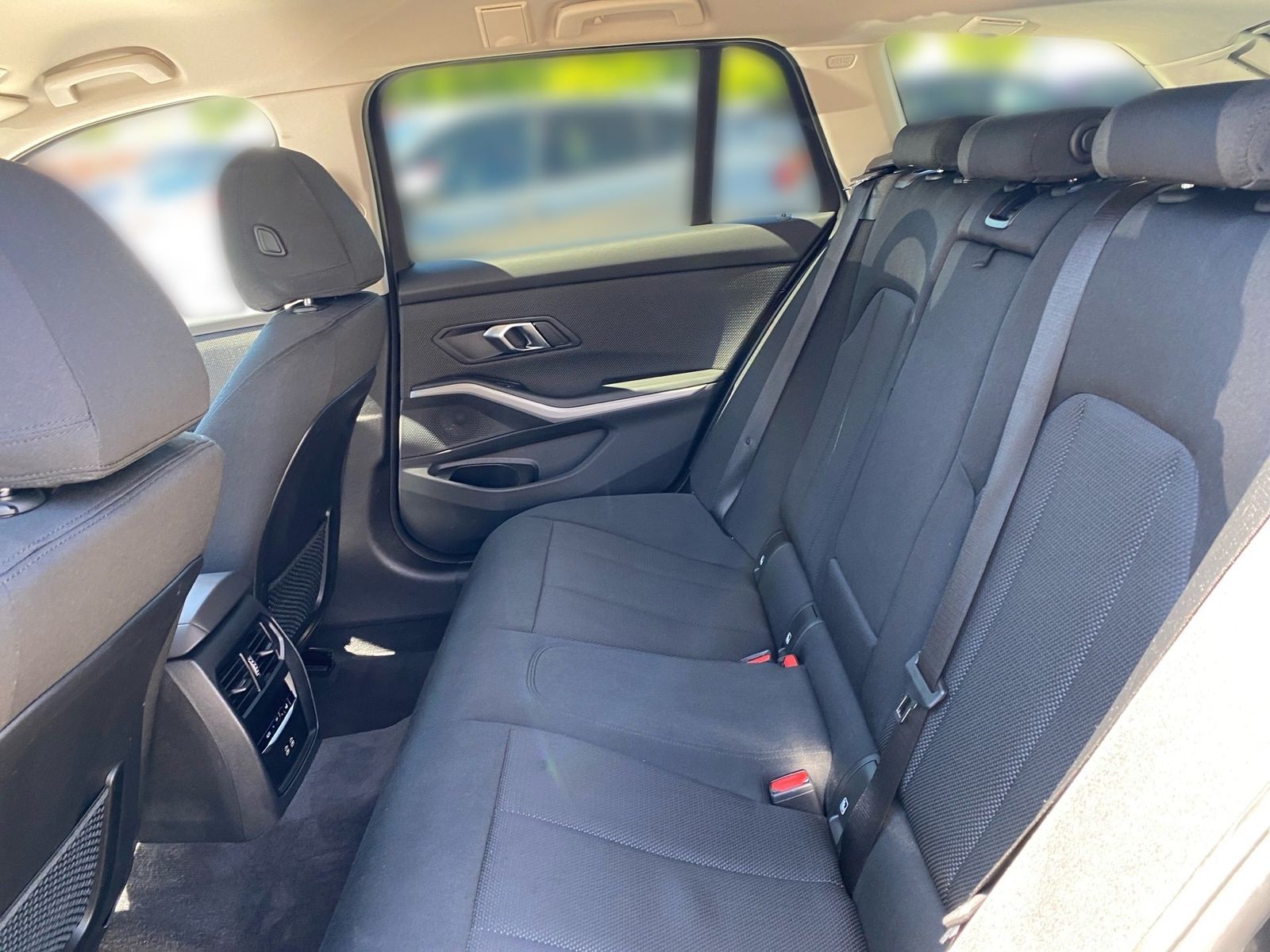 BMW 320d Touring, ab 222,- € mtl. Rate foto 11