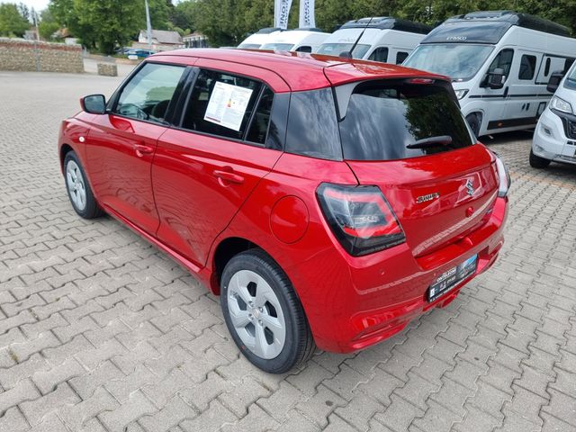 Suzuki SWIFT 1.2 Dualjet Comfort Hybrid