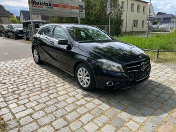 Fahrzeugabbildung Mercedes-Benz A 180  BlueEfficiency*Tempomat*Bluetooth*Klima*