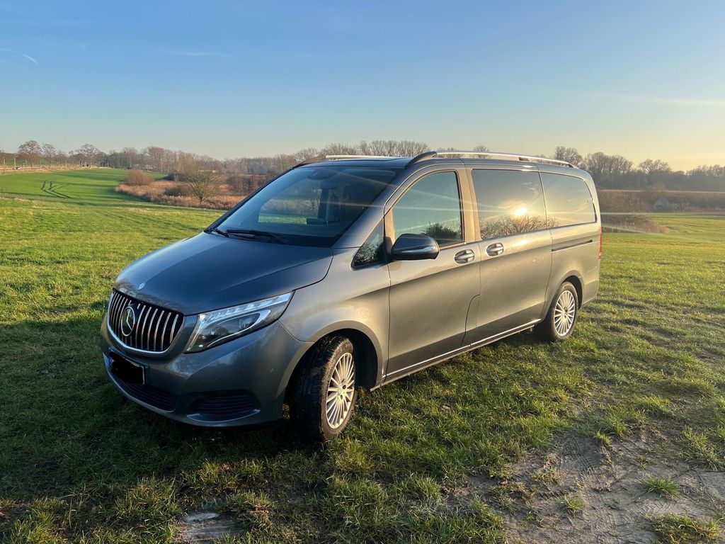 Mercedes-Benz V 250