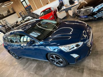 Ford Focus Turnier Cool & Connect*Spurhalte*LED*Navi*