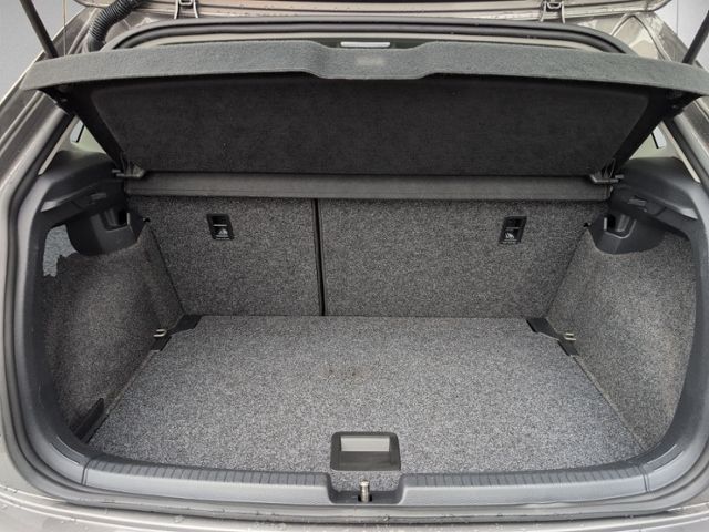 Polo 1.0 TSI HIGHLINE ACC+NAVI.+KAMERA+SIHZ+PDC+