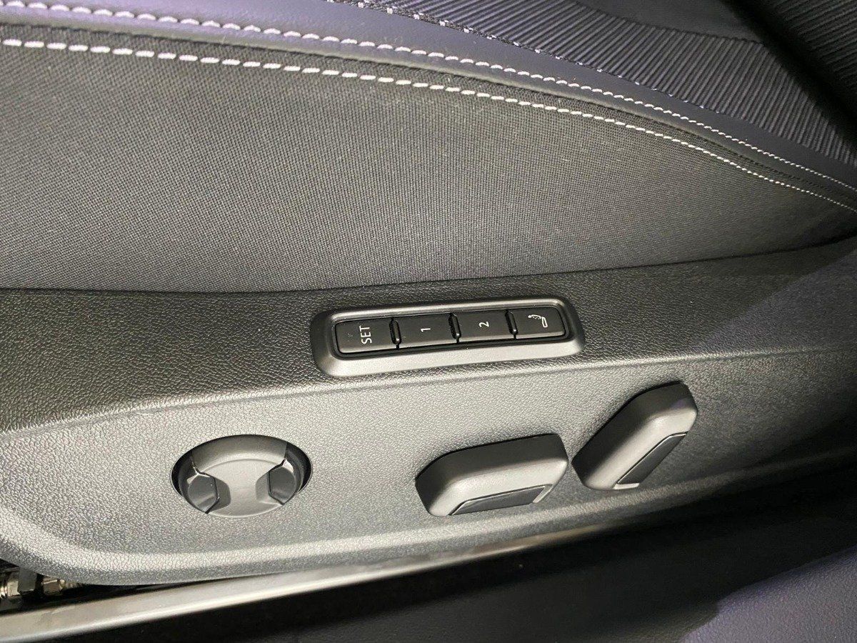 Ford Explorer - Bild 8