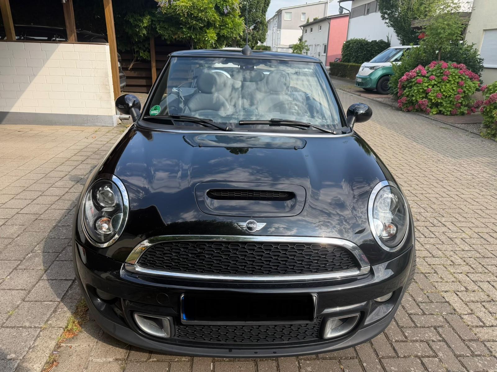 MINI Cabrio Cooper S